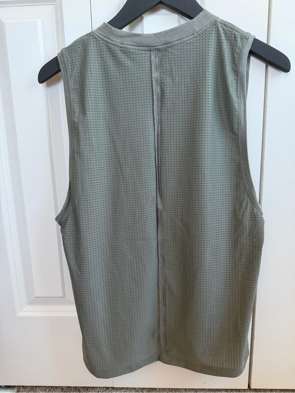 lululemon athletica Perforated Sleeveless Tank - Sage - Picture 2 of 3